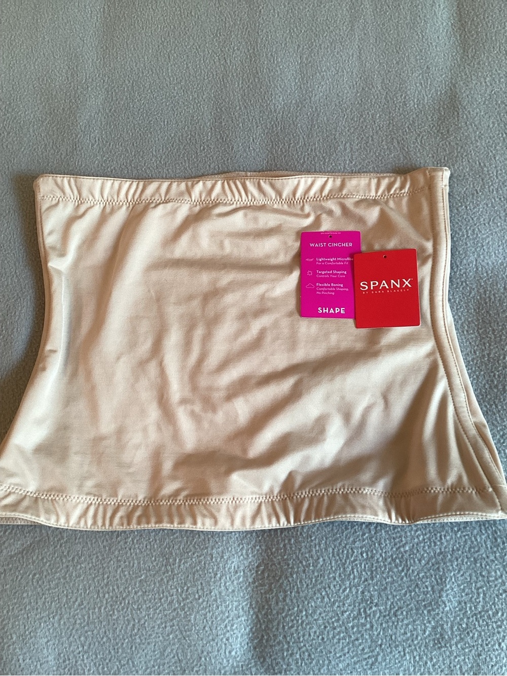 SPANX Waist Cincher Size Medium Soft Nude Unworn Tags Included Style 10087R